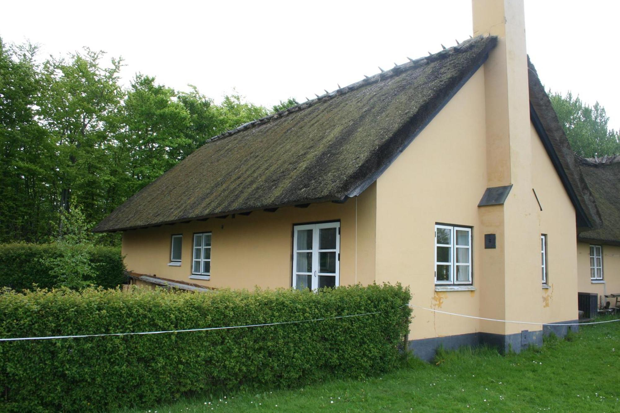 Grastenhus Guesthouse Thurø By Екстериор снимка